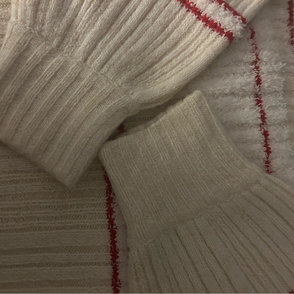 Urban outfitters sweater small - Picture 3 of 4